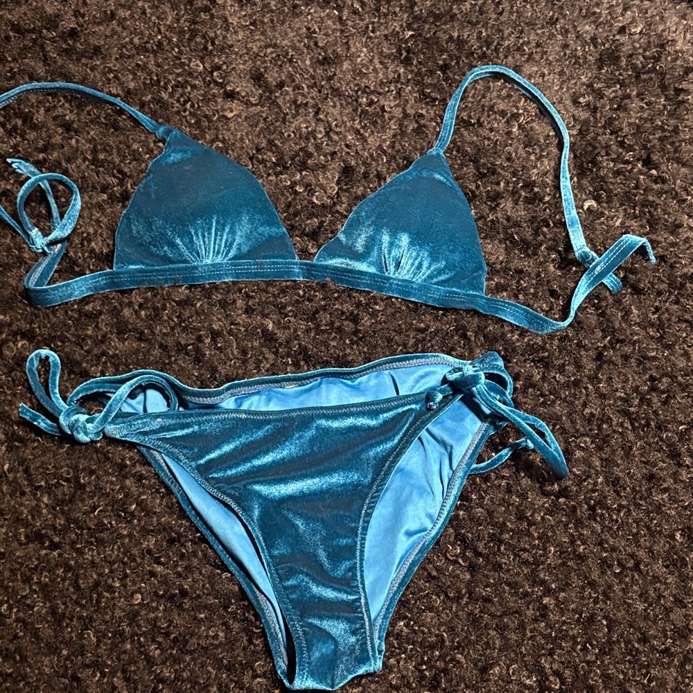 Velvet Blue Bikini Set - Picture 2 of 3